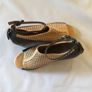 Vintage two-tone wedges with ankle strap